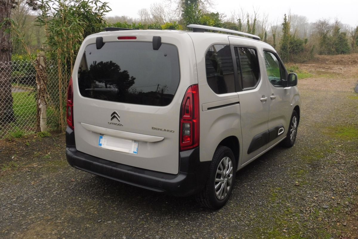 Photo 2 CITROEN BERLINFO 130HDI SHIN 5 places BM coloris sable