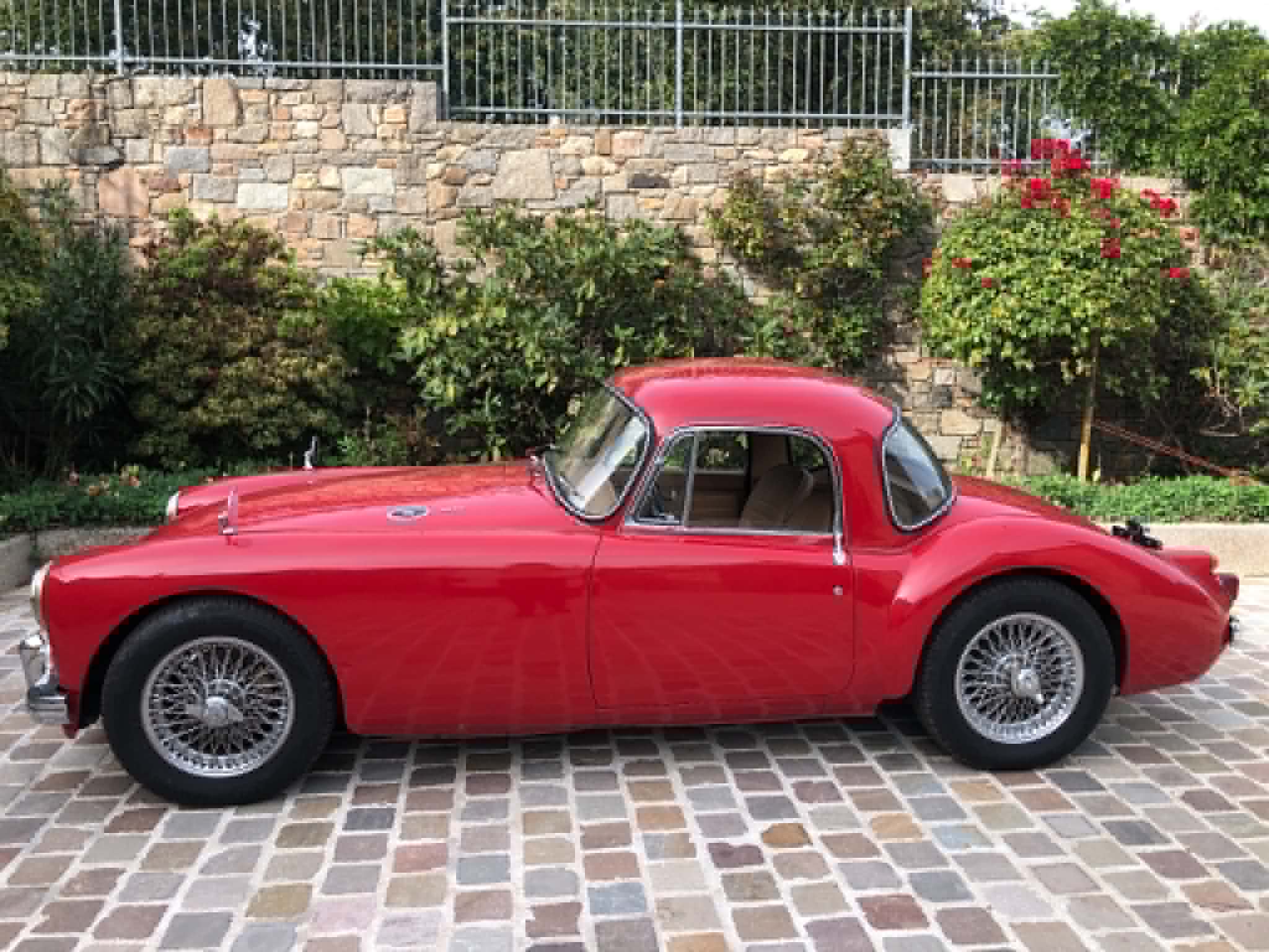 MGA 1600 coupé 