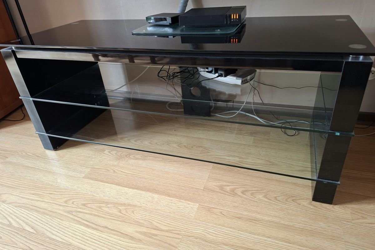 MEUBLE DE TELE NOIR