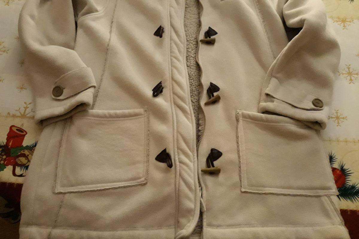 Photo 3 Manteau blanc à capuche XL Taille 42