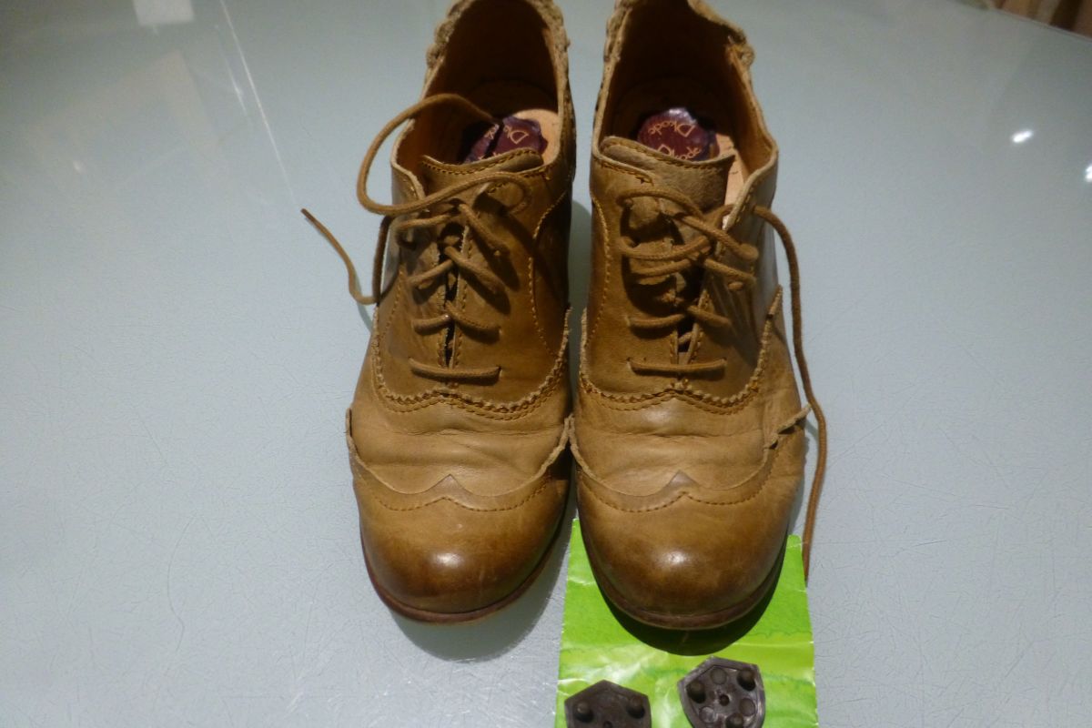 Photo 3 Chaussures P 40 talon 6cm