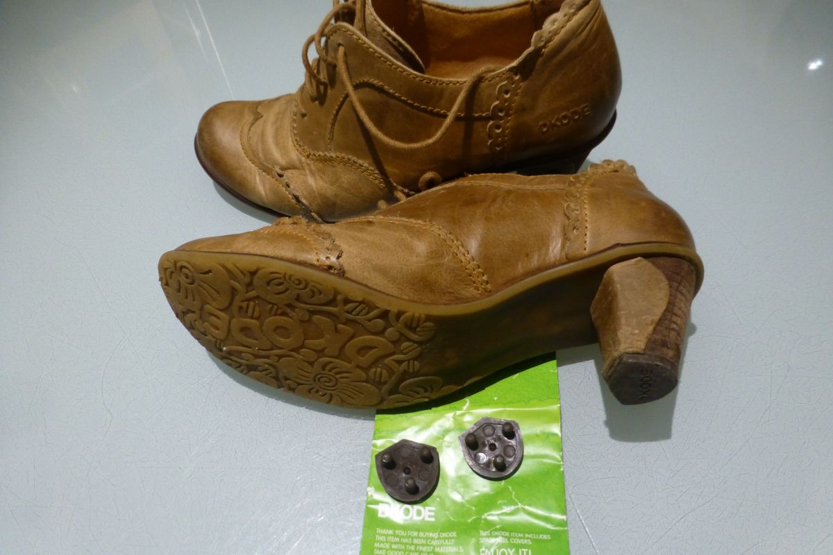 Photo 2 Chaussures P 40 talon 6cm