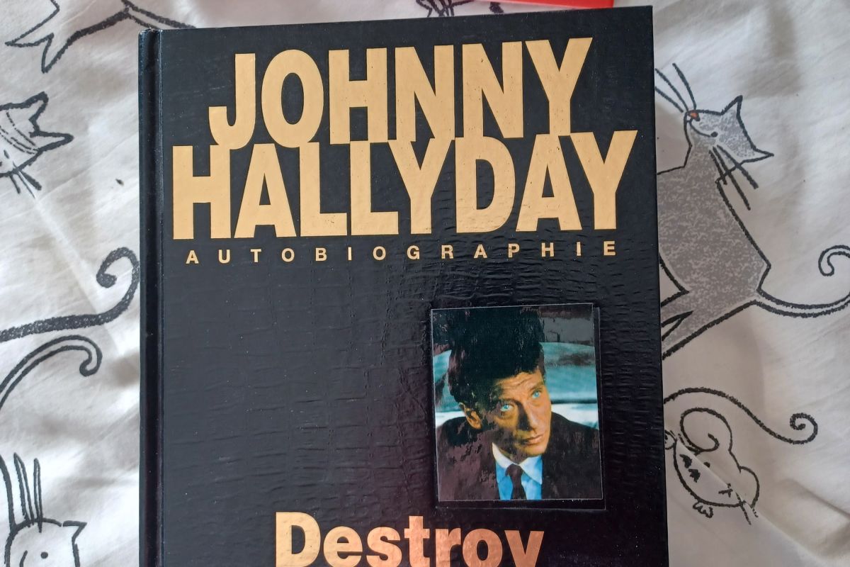 Photo 2 Livre NEUF : Autobiographie de Johnny