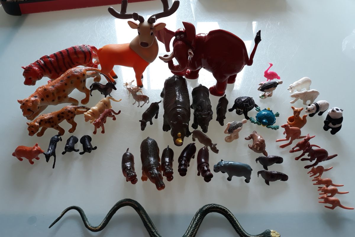 Lot de figurines Savane et Forêt + Girafes 