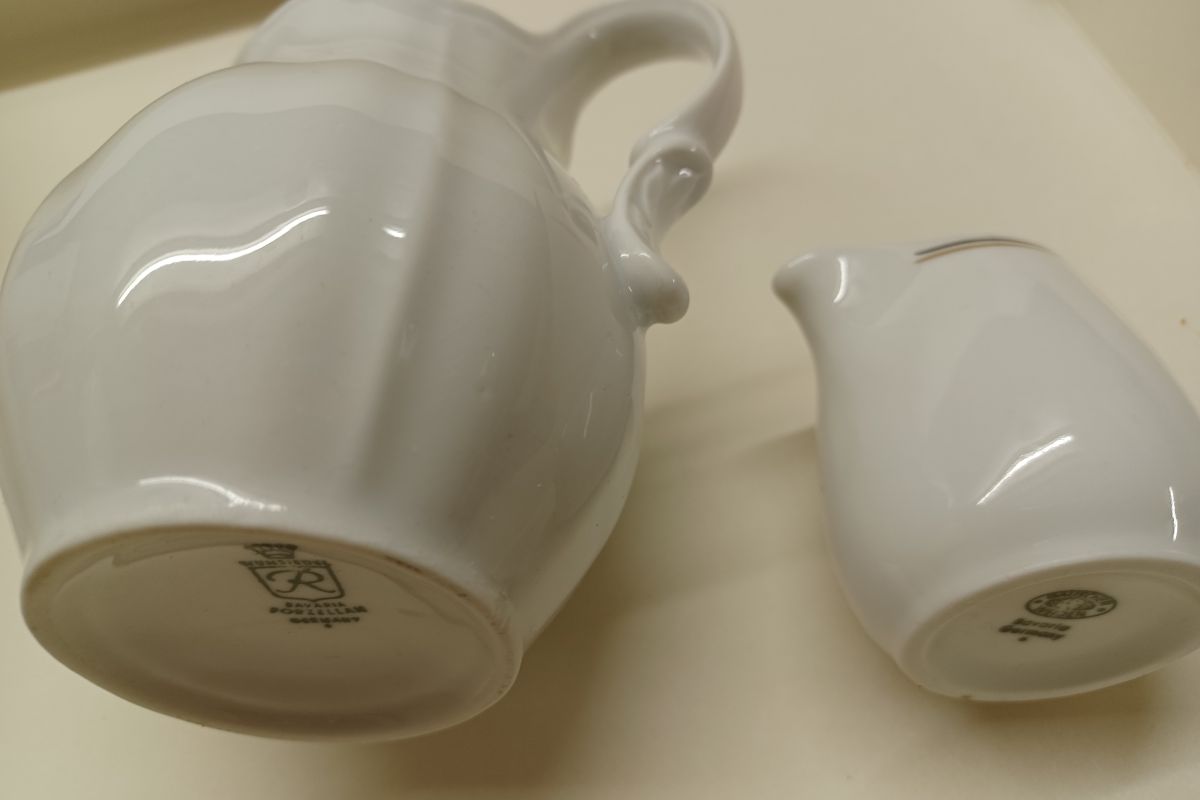 Photo 3 Lot de Pichets blancs en Porcelaine