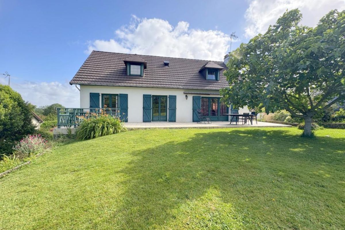 Maison sur sous sol, 6 chambres