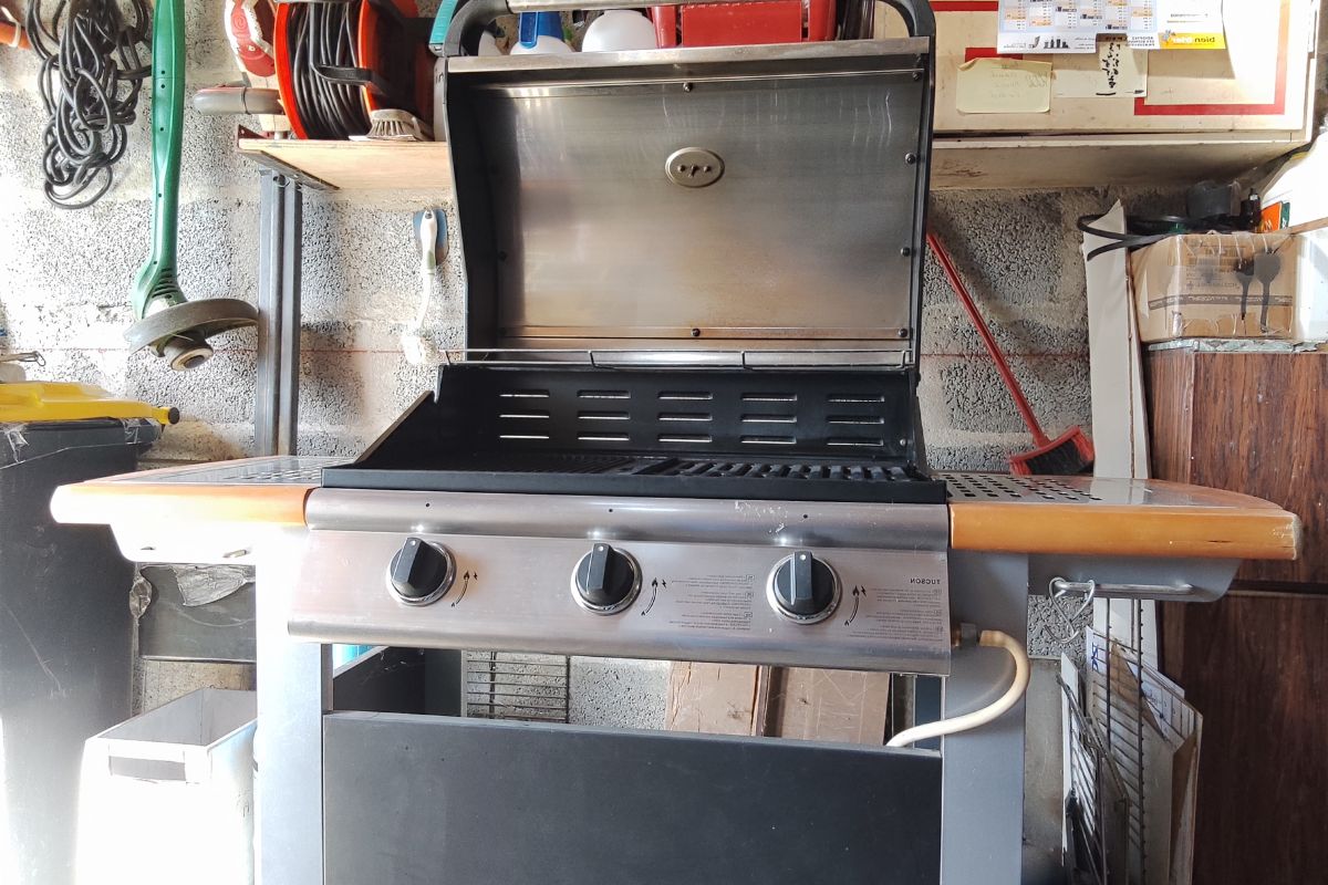 Photo 2 Barbecue de jardin