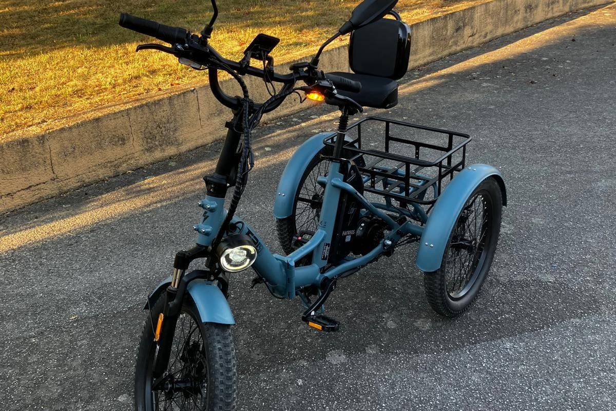 Photo 2 Vélo électrique tricycle