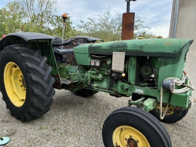John Deere modèle 2020