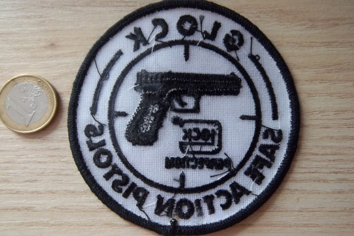 Photo 2 Patch écusson Glock Safe Action Pistols insigne militaire