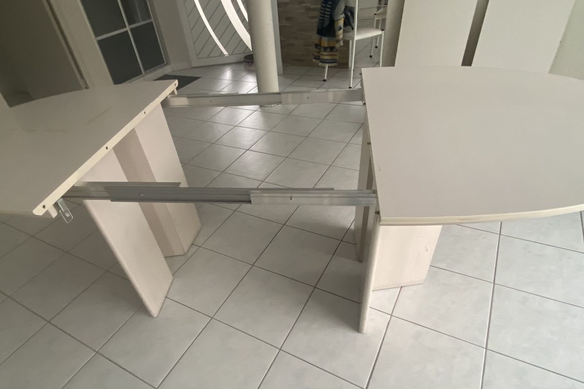 Photo 2 table de salle a manger