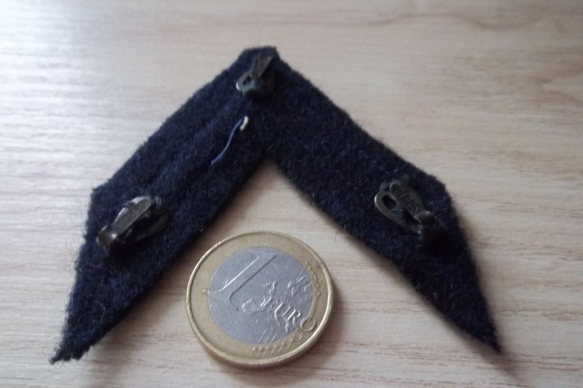 Photo 2 Grade militaire collection vintage insigne grade