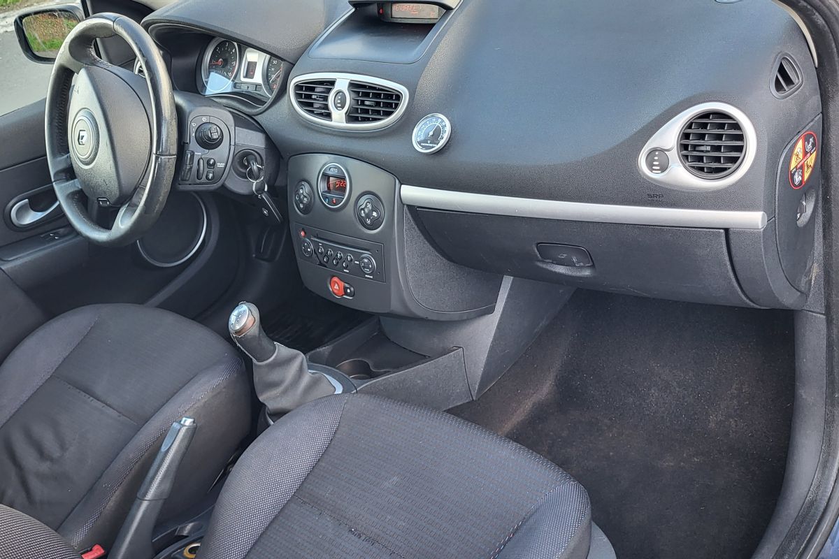 Photo 3 Clio 3 1.5dci ct ok