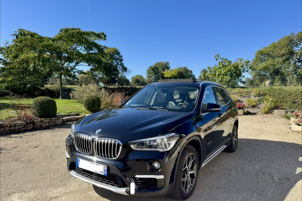  BMW X1 (F48) 18d xLine, 150 ch, boîte automatique Steptronic, 2017, 90 000 km.