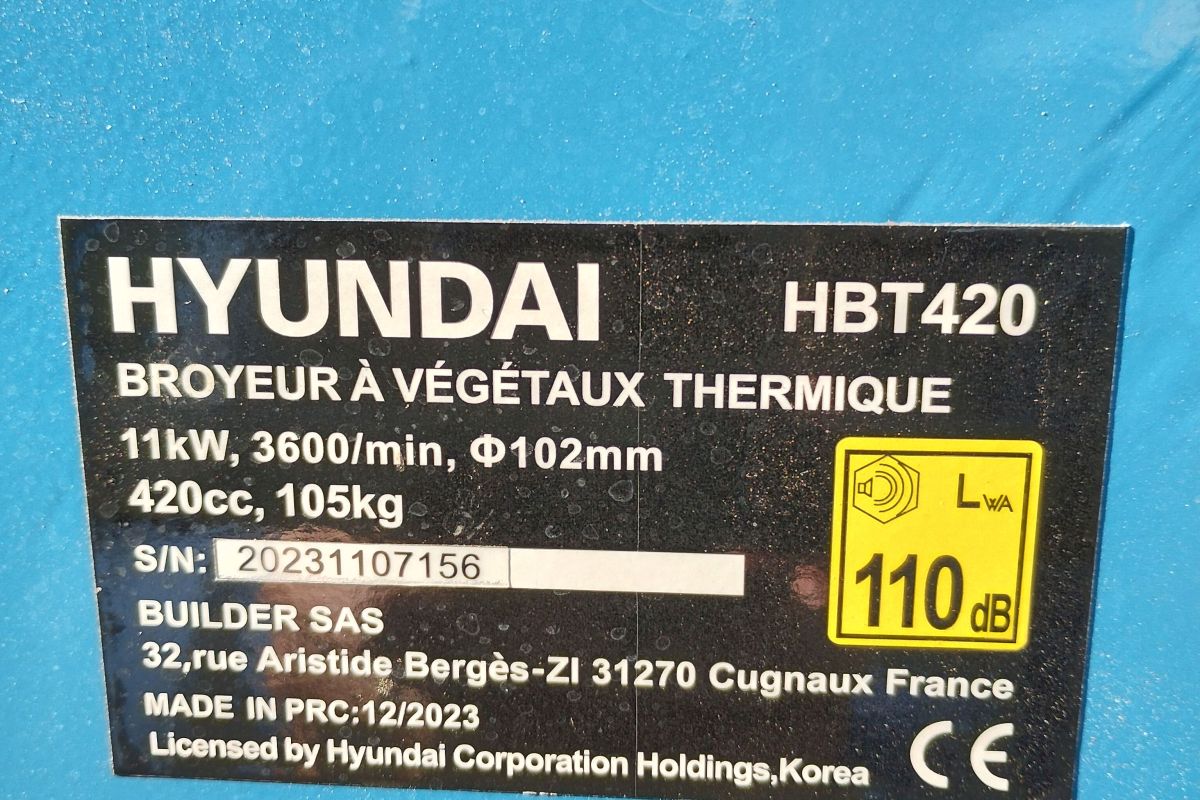 Photo 2 A vendre broyeur à végétaux thermique 