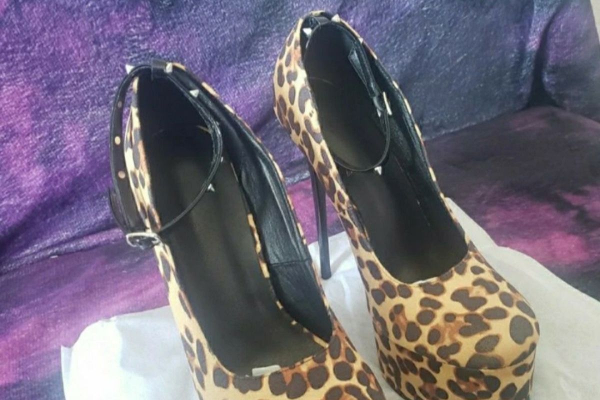 Photo 2 Escarpins talons 16 cm 