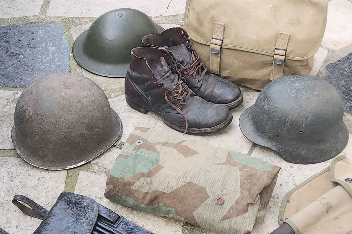 Achète objets militaires 39-45, 14-18 et plus anciens