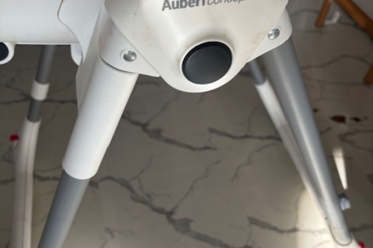 Photo 2 Chaise haute bébé - Aubert Concept