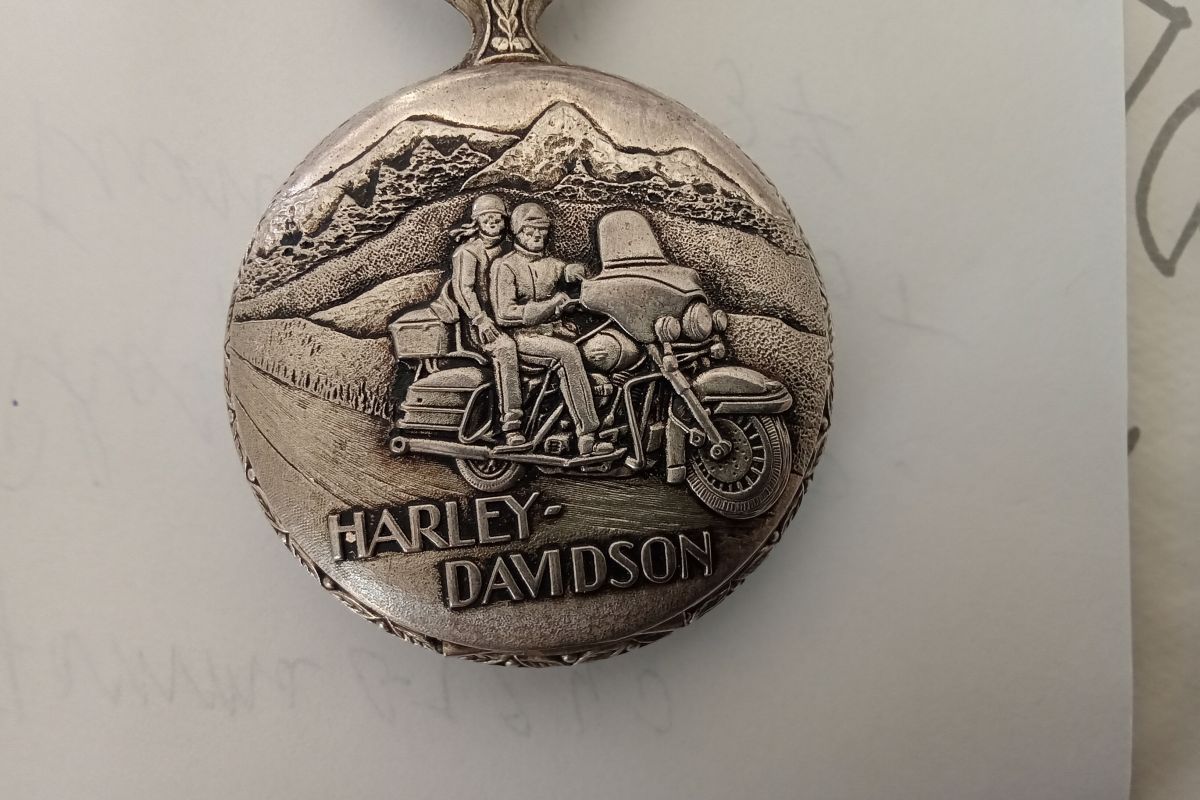 Photo 2 Montre Harley Davidson 