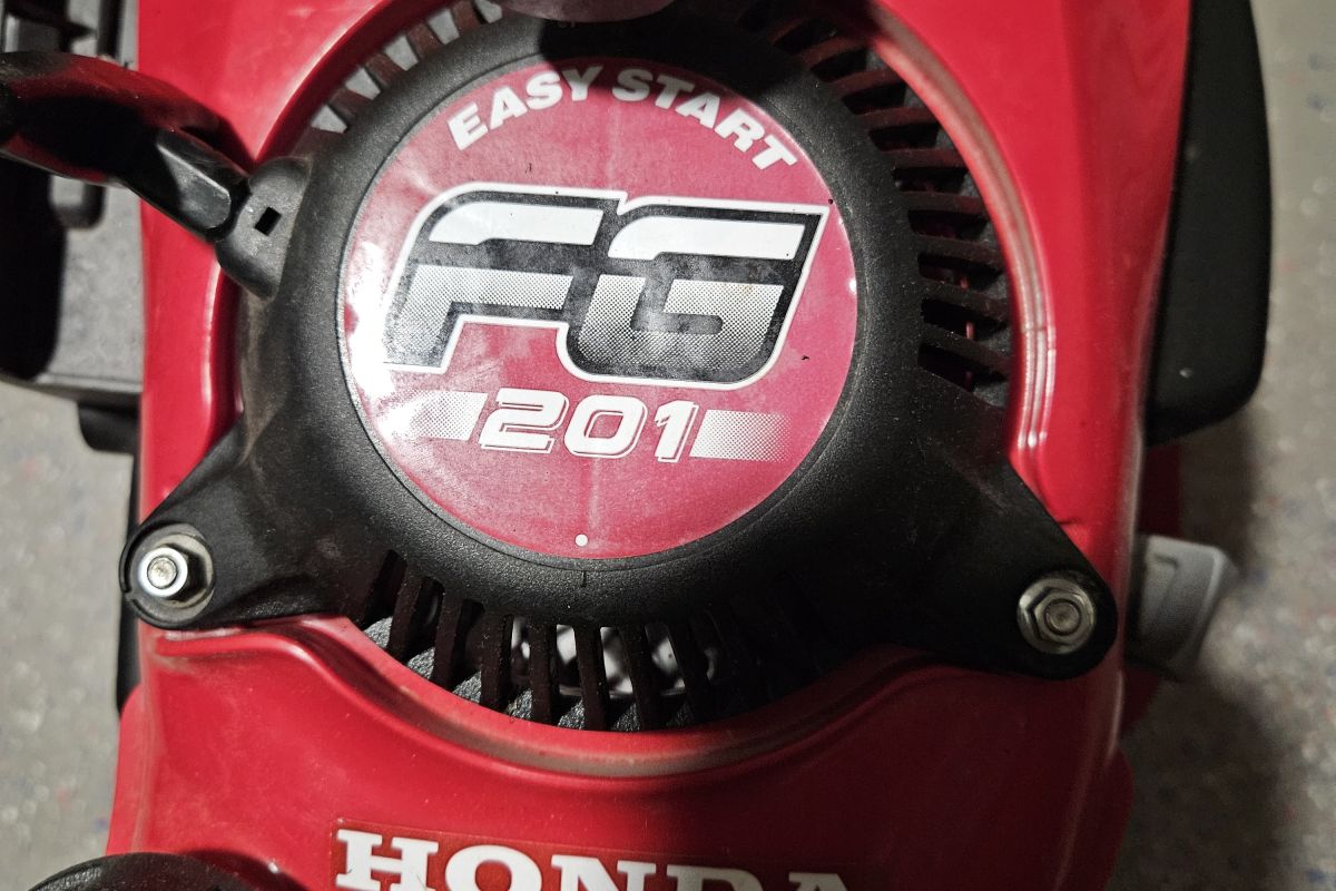 Photo 2 Motobineuse Honda