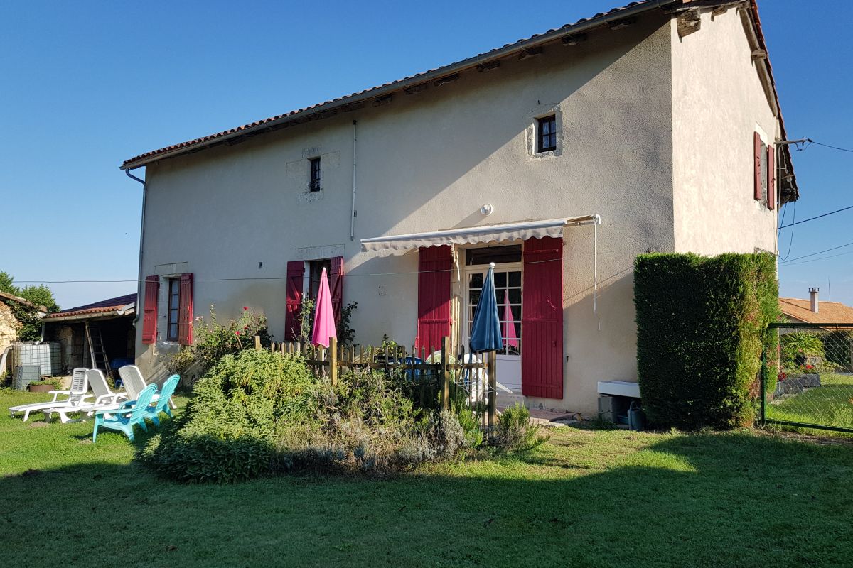 Photo 2 Maison habitable immédiatement ancien corps de ferme