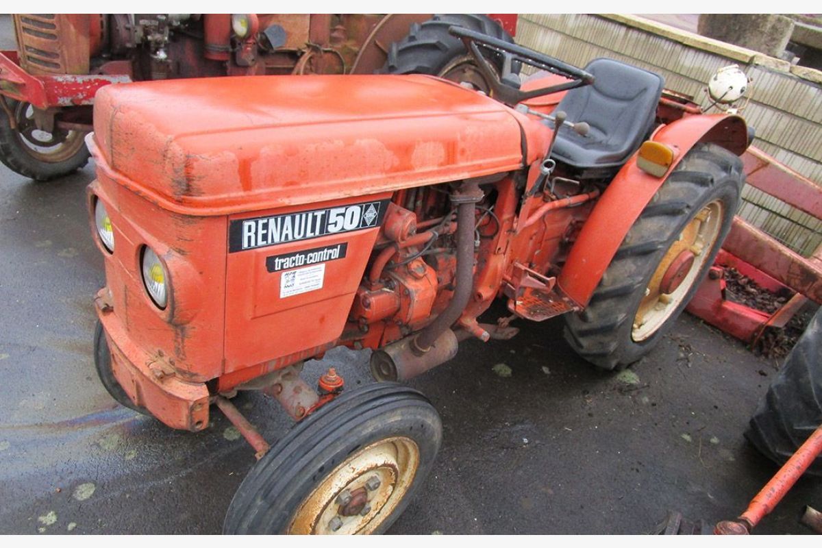 Tracteur Renault Vigneron 50