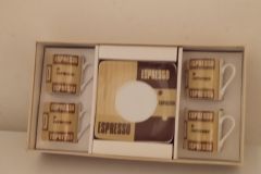 Service à café 4 tasses + 4 soucoupes