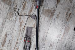 Dyson V10