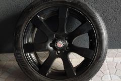 4 jantes alu PLATIN P55  7.5X17 noir avec pneus hiver.