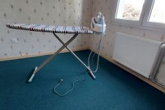 Central vapeur Braun avec housse et planche à repasser