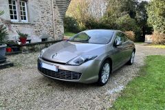 LAGUNA COUPE INITIALE V6 DCI 240ch 4CONTROL