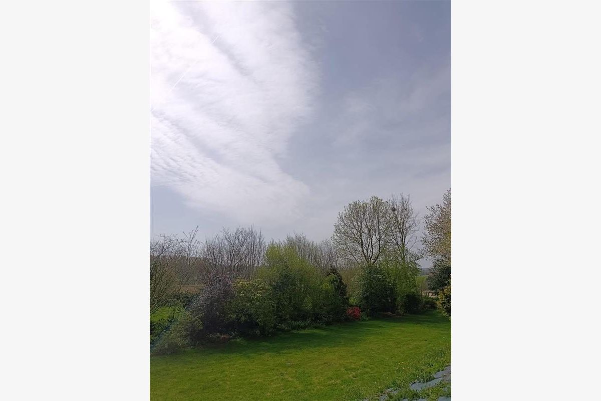 MAISON FAMILIALE RARE A LA VENTE - 104489_13.jpg