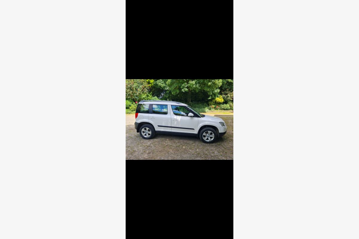 Skoda Yeti 4x4 110cv tdi 2L - 4×4 - 110862_0.jpg