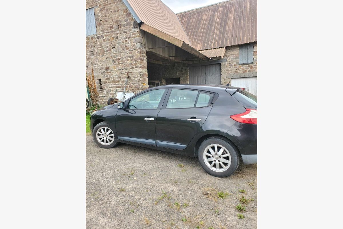 A vendre Mégane 3 - 127361_1.jpg