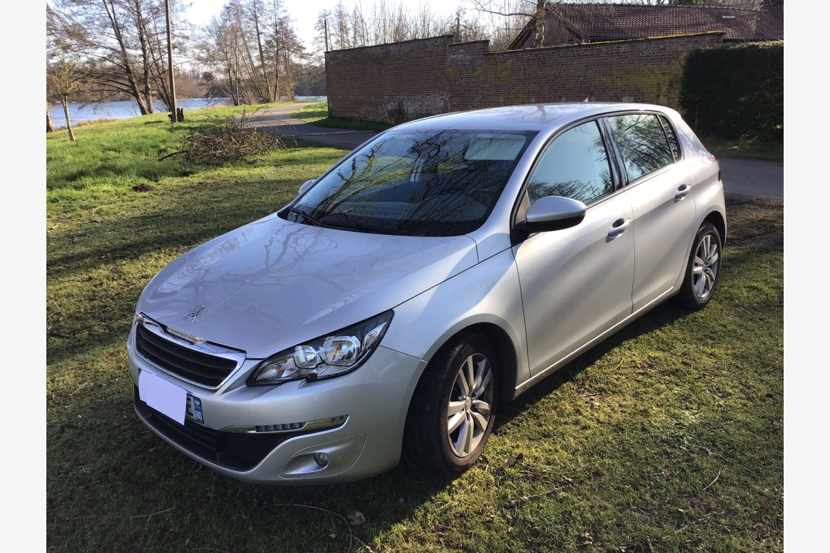 Vends Peugeot 308 essence 110 cv - 138653_0.jpg