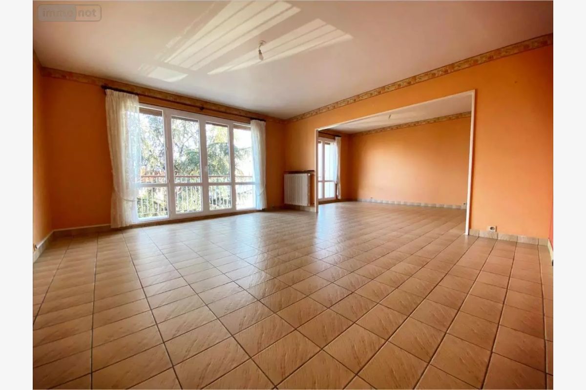 Appartement à vendre à Reims dans la Marne (51100) - 148049_6811f6bf4feb37.66095107.jpg