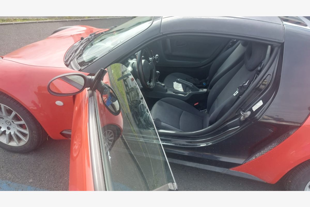 Cabriolet  smart roadster  - 148740_681b3491eac569-40947659.jpg
