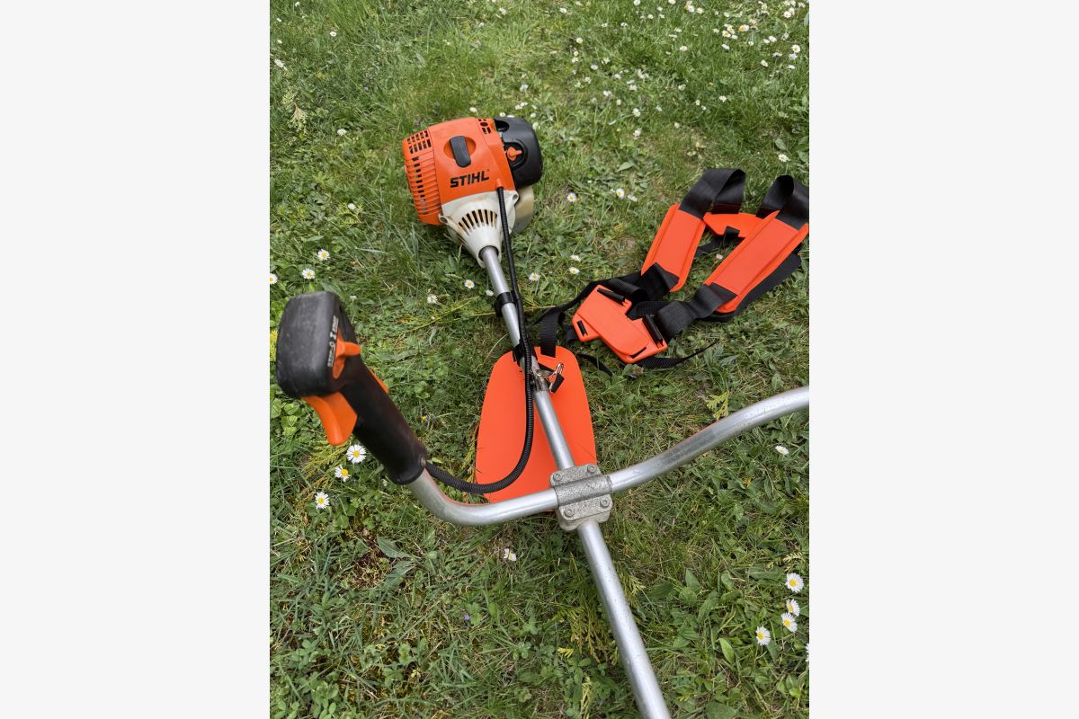 Débroussailleuse stihl FS 87 - 148795_681b7b7e09a842-13846715.jpg