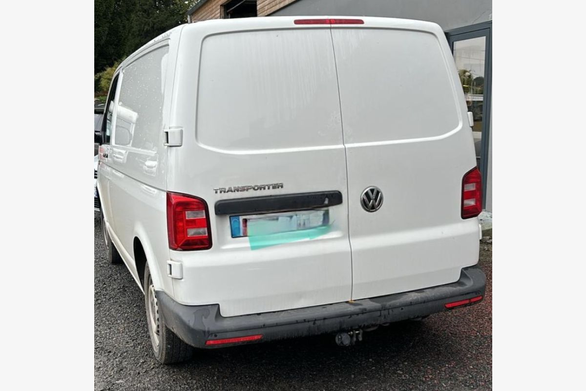 Volkswagen T6 Transporter Fourgon/Combi  - 149620_68237c5fe25771-41572863.jpg