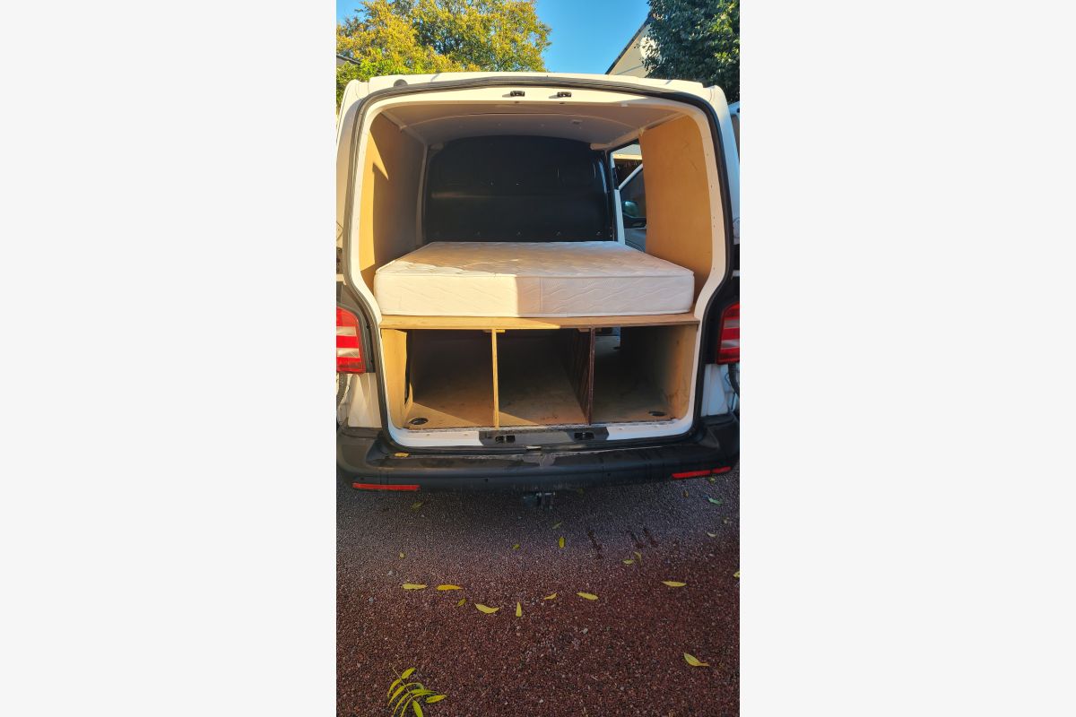 Volkswagen T6 Transporter Fourgon/Combi  - 149620_68237c60d06996-19424347.jpg