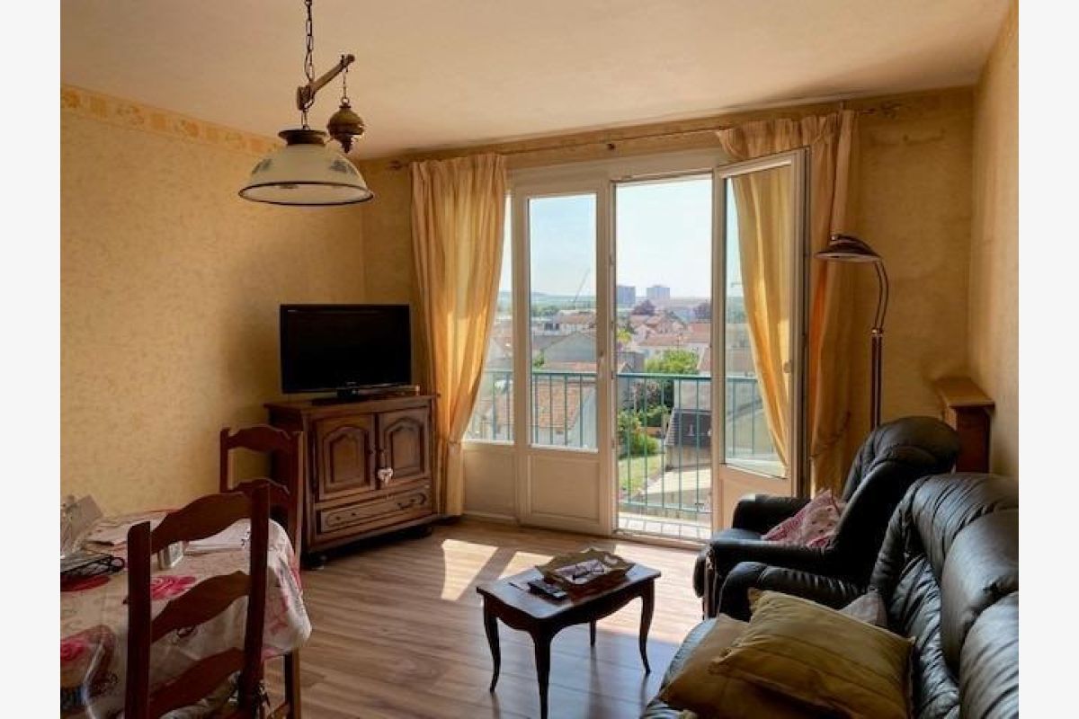 Reims (51)  Vente - Appartement - 3 pièce(s) - 69 m² - 149947_682aee15c2da43.90106256.jpg