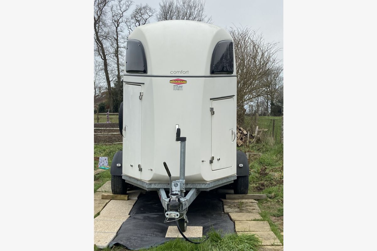 A vendre van Bockmann comfort pack LUXE 2 places - 150965_68358dbae34949.96460742.jpg