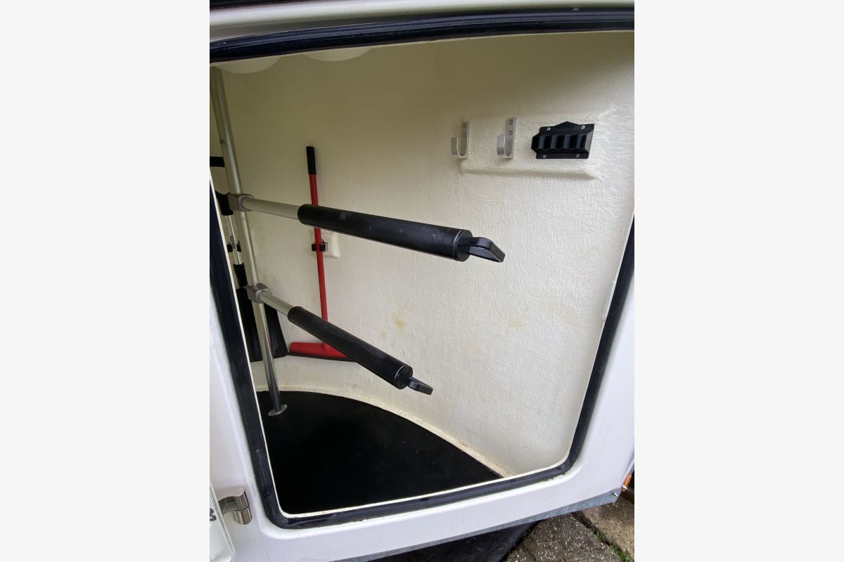 A vendre van Bockmann comfort pack LUXE 2 places - 150965_68358dc6e830a4.07480713.jpg