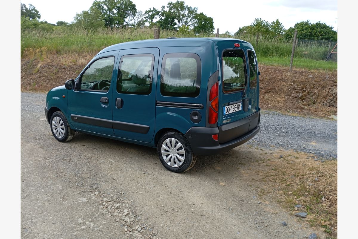 renault kangoo 1.2 16v 5 place 105654km - 151158_68345572910078-27758937.jpg