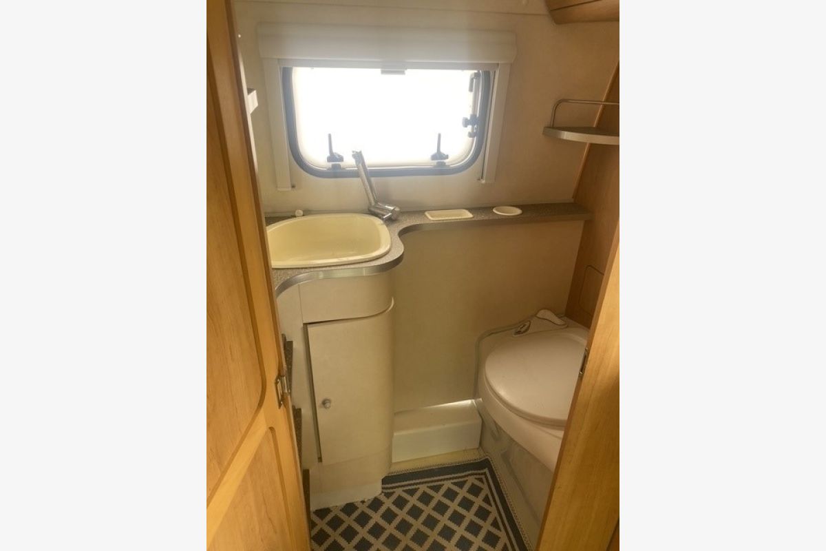 Caravane ERIBA Troll 552 Touring GT - 151240_6835e0e3940027.00626844.jpg