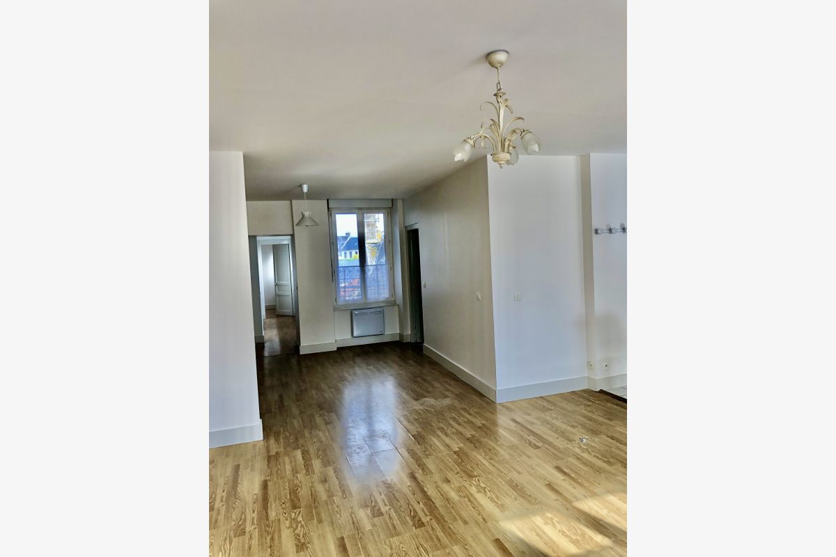 Appartement 4 pieces - 151322_6834cfc583eee9-55268429.jpg