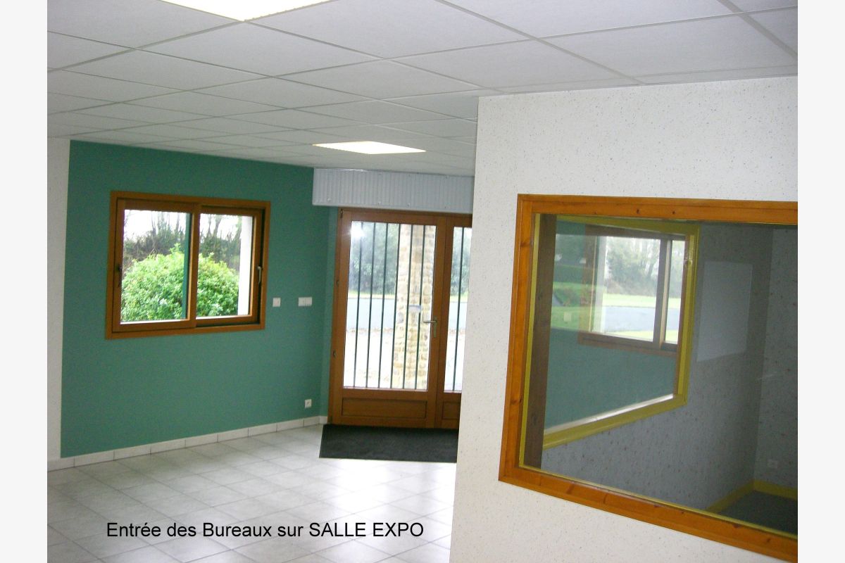 Tourville-sur-Sienne, loue atelier industriel... - 151649_683dc43401af23.42367033.jpg