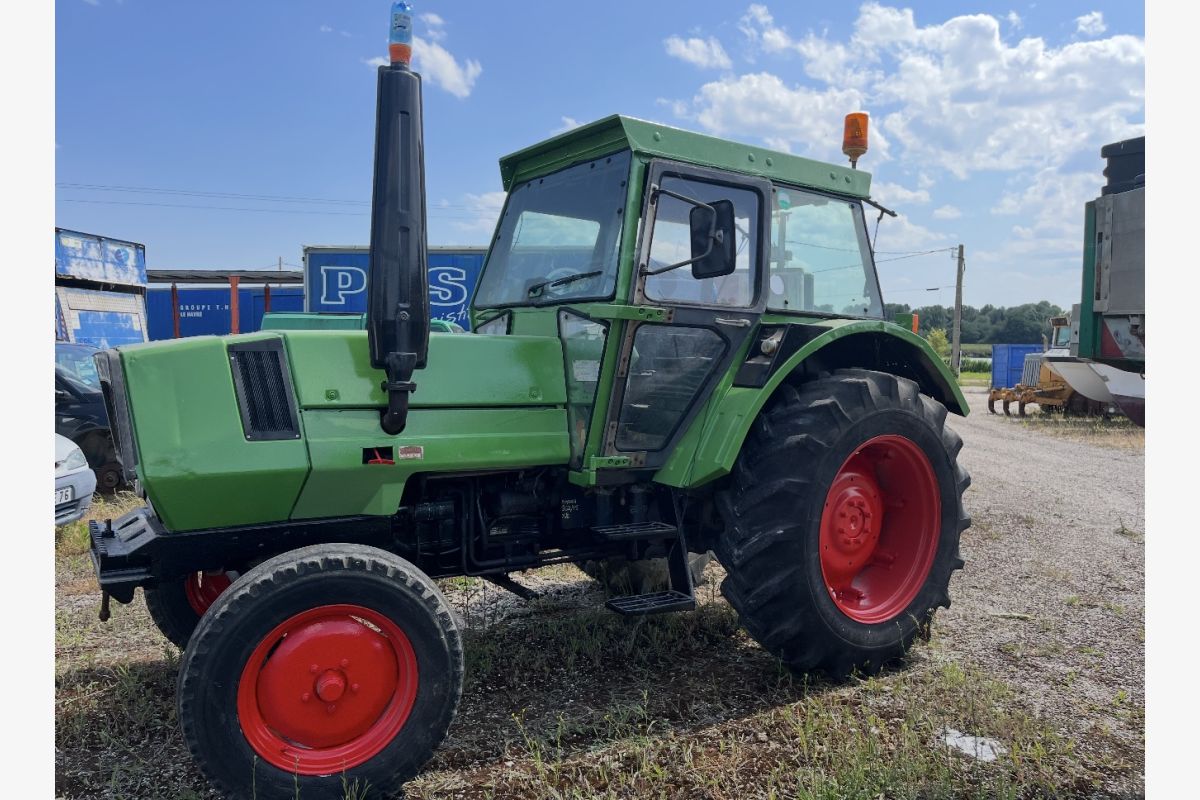 Tracteur Deutz  - 152318_68404b87a91e58-45131848.jpg