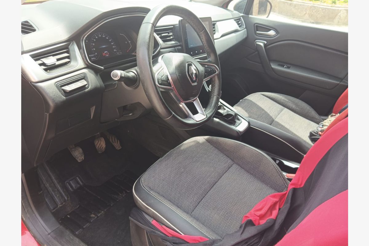 Renault Captur II TCe essence - 152554_6846cd3fe82721-81453325.jpg