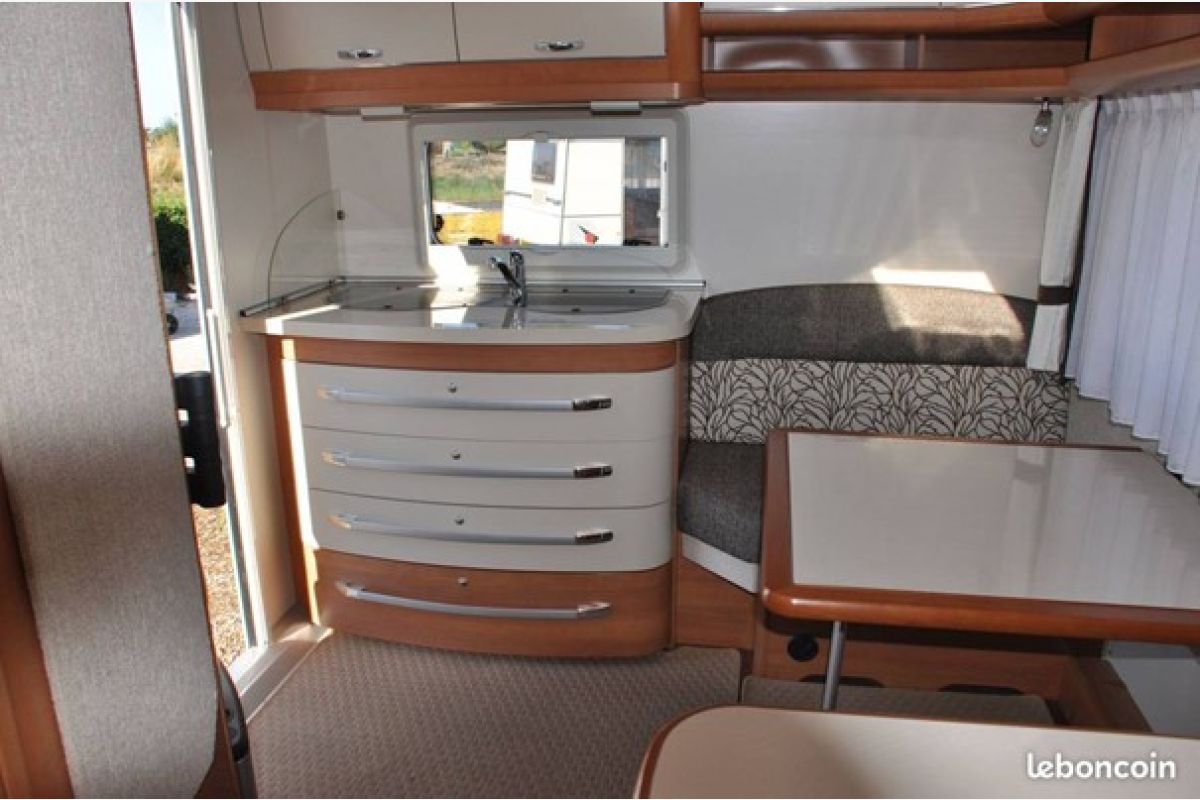 caravane Hobby 490 SFF excellence - 153122_68496182239487-45442069.jpg